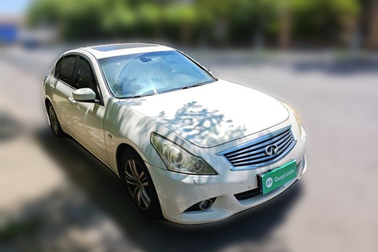 Used Infiniti G Series 2010 G25 Sedan Luxury Sport Edition Front Right 45 Deg
