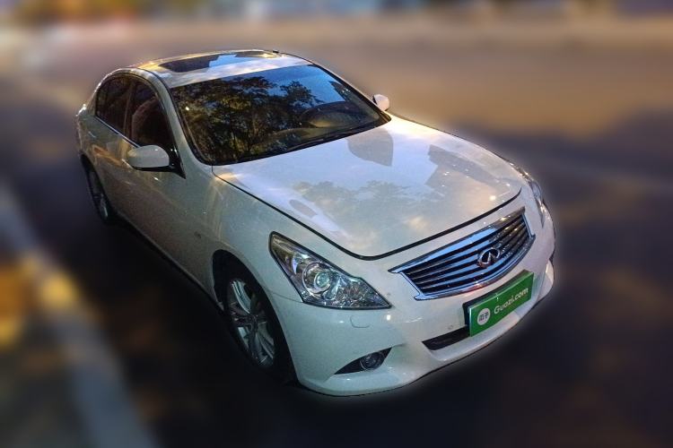 Used Infiniti G Series 2010 G25 Sedan Luxury Sport Edition Front Right 45 Deg