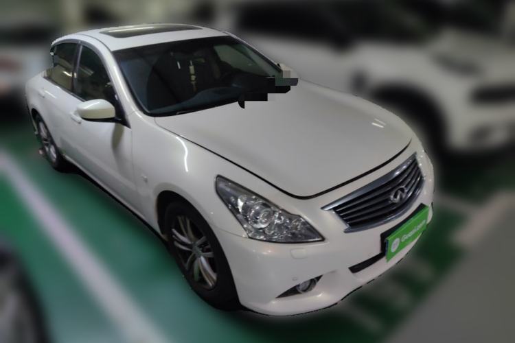Used Infiniti G Series 2010 G25 Sedan Sport Edition Front Right 45 Deg