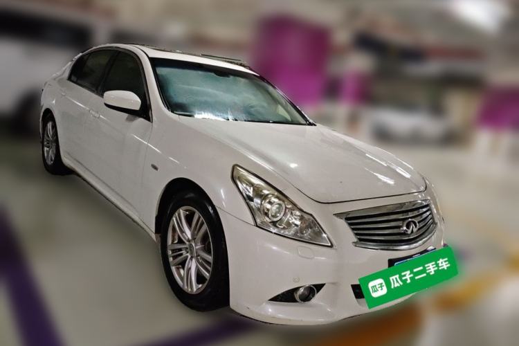 Used Infiniti G Series 2010 G25 Sedan Sport Edition Front Right 45 Deg