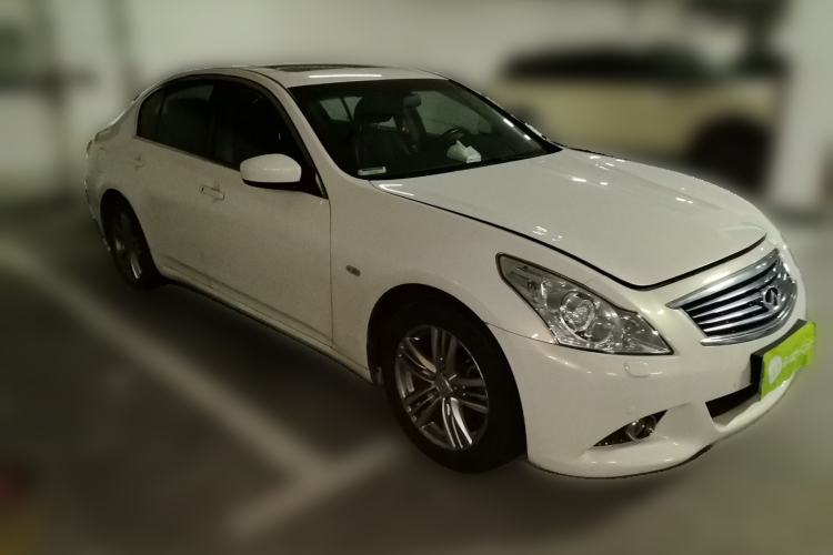 Used Infiniti G Series 2010 G25 Sedan Sport Edition Front Right 45 Deg