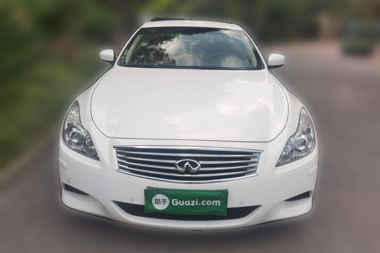 Used Infiniti G Series 2010 G37 Coupe Convertible Rosewood Edition Front