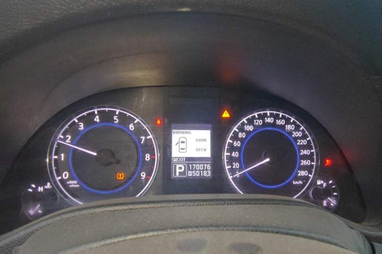 Used Infiniti G Series 2010 G25 Sedan Sport Edition Instrument Cluster