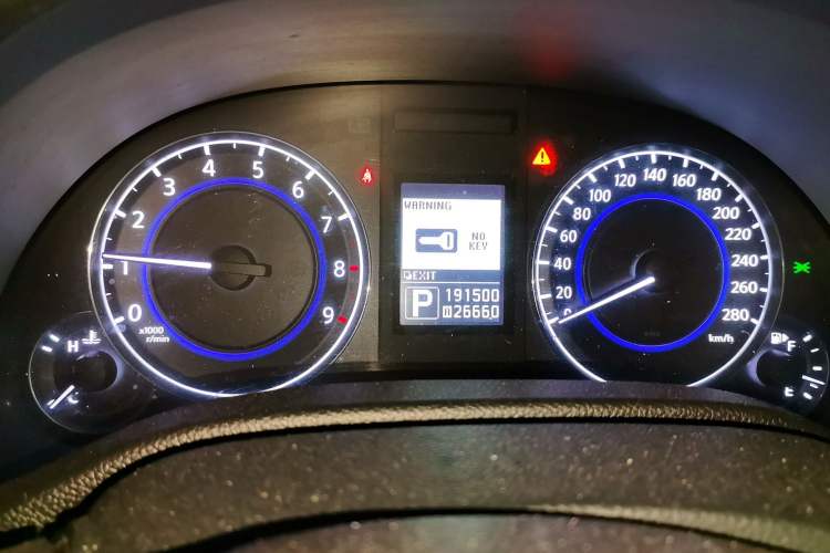 Used Infiniti G Series 2010 G25 Sedan Sport Edition Instrument Cluster