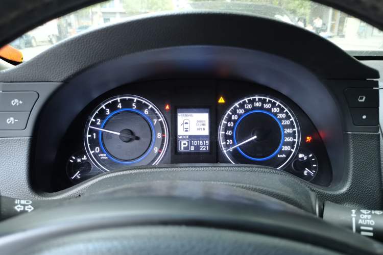 Used Infiniti G Series 2010 G25 Sedan Sport Edition Instrument Cluster