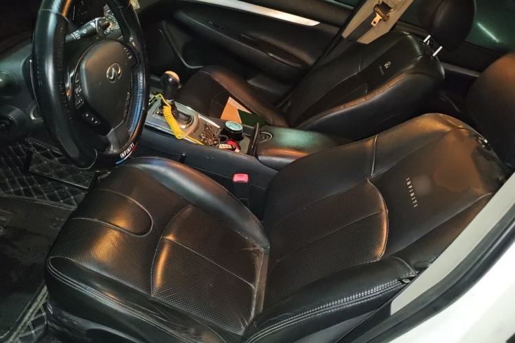 Used Infiniti G Series 2010 G25 Sedan Sport Edition Left Front Seat