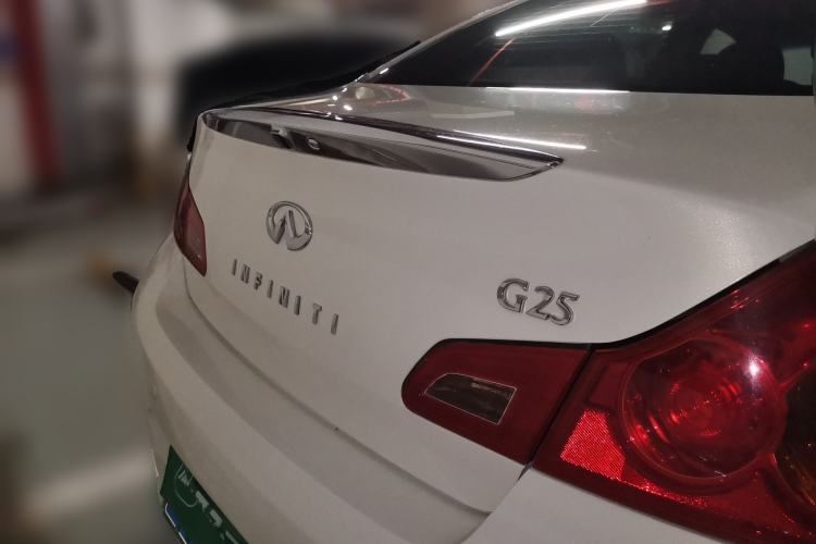 Used Infiniti G Series 2010 G25 Sedan Luxury Sport Edition Rear