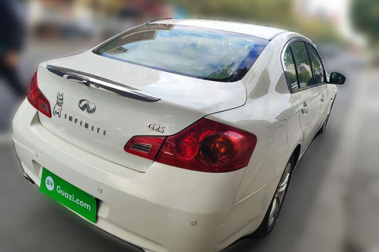 Used Infiniti G Series 2010 G25 Sedan Luxury Sport Edition Rear Right 45 Deg