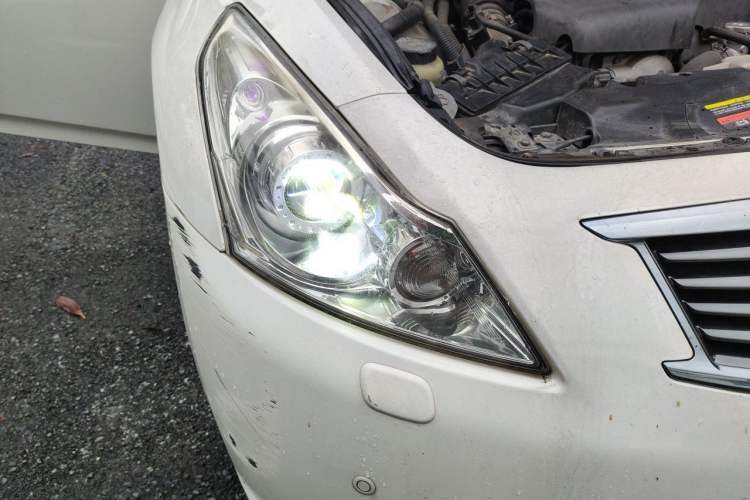 Used Infiniti G Series 2010 G25 Sedan Sport Edition Right Front Headlight