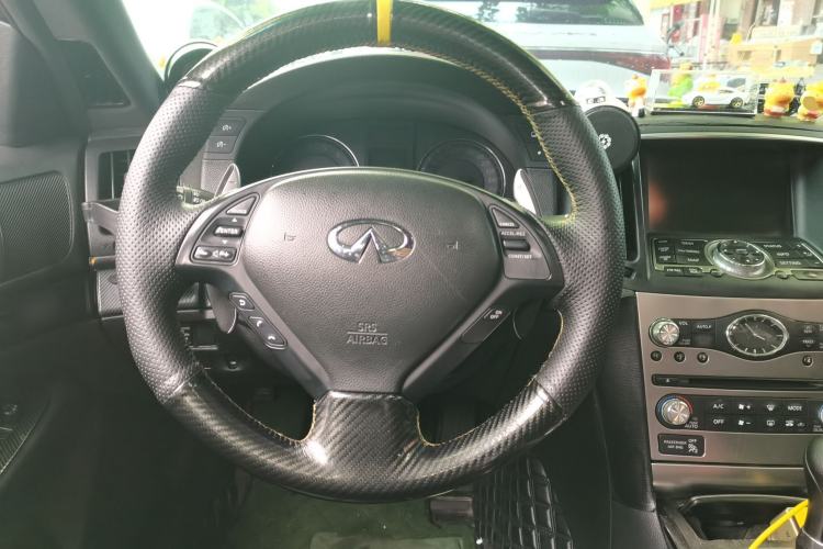 Used Infiniti G Series 2010 G25 Sedan Luxury Sport Edition Steering Wheel