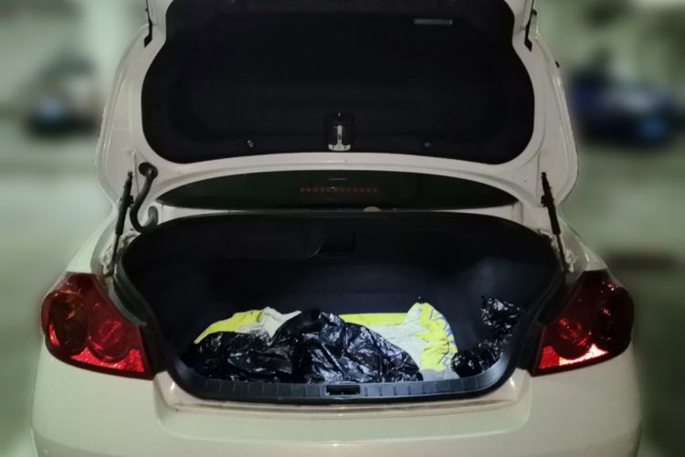 Used Infiniti G Series 2010 G25 Sedan Sport Edition Trunk