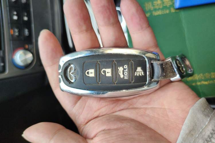Used Infiniti G Series 2010 G25 Sedan Sport Edition Vehicle Key