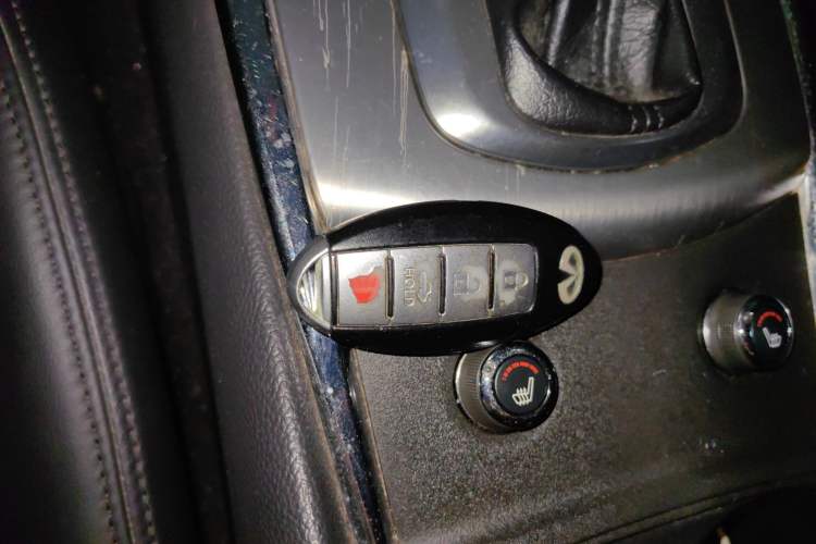 Used Infiniti G Series 2010 G25 Sedan Sport Edition Vehicle Key