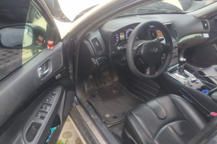 Used Infiniti G Series 2010 G25 Sedan Luxury Sport Edition Driver Seat