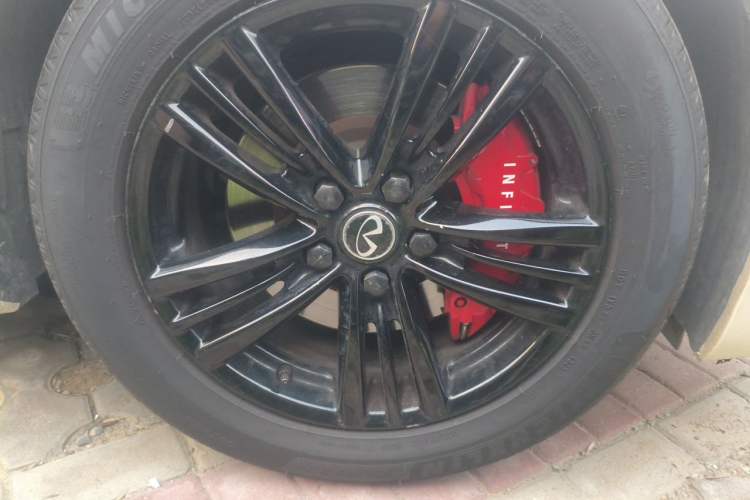 Used Infiniti G Series 2010 G25 Sedan Luxury Sport Edition Right Front Wheel Hub