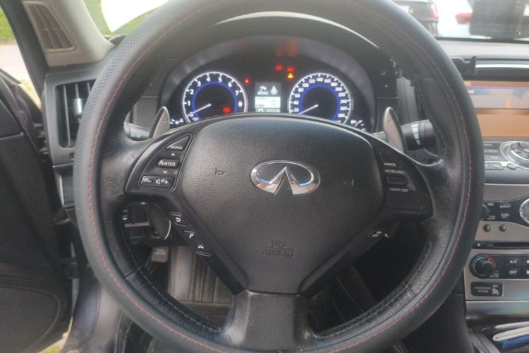 Used Infiniti G Series 2010 G25 Sedan Luxury Sport Edition Steering Wheel