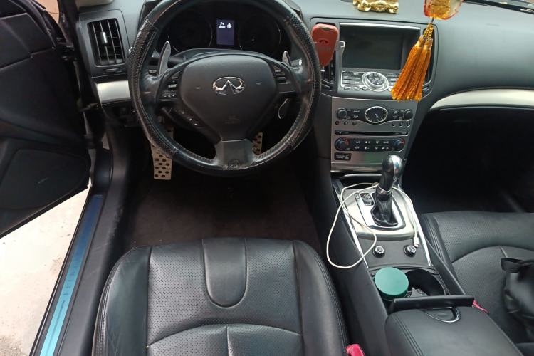 Used Infiniti G Series 2010 G25 Sedan Luxury Sport Edition Steering Wheel