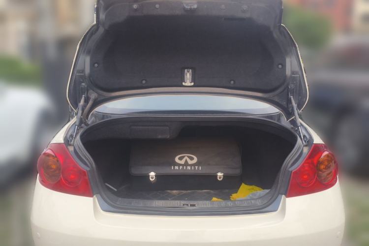 Used Infiniti G Series 2010 G25 Sedan Luxury Sport Edition Trunk