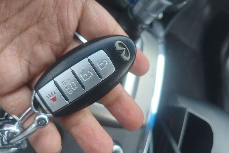 Used Infiniti G Series 2010 G25 Sedan Luxury Sport Edition Vehicle Key