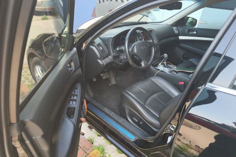 Used Infiniti G Series 2013 G25 Sedan Luxury Sport Edition Driver Seat