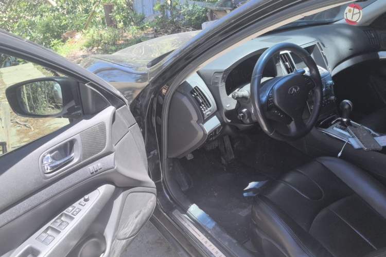 Used Infiniti G Series 2013 G25 Sedan Luxury Sport Edition Driver Seat