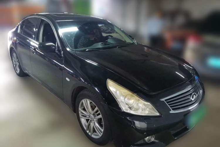 Used Infiniti G Series 2013 G37 Sedan Front Right 45 Deg