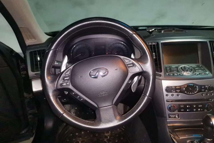 Used Infiniti G Series 2013 G37 Sedan Steering Wheel
