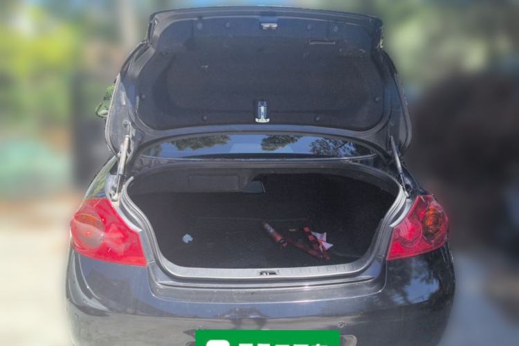 Used Infiniti G Series 2013 G25 Sedan Luxury Sport Edition Trunk