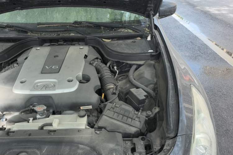 Used Infiniti G Series 2013 G25 Sedan Luxury Sport Edition Engine Bay Left
