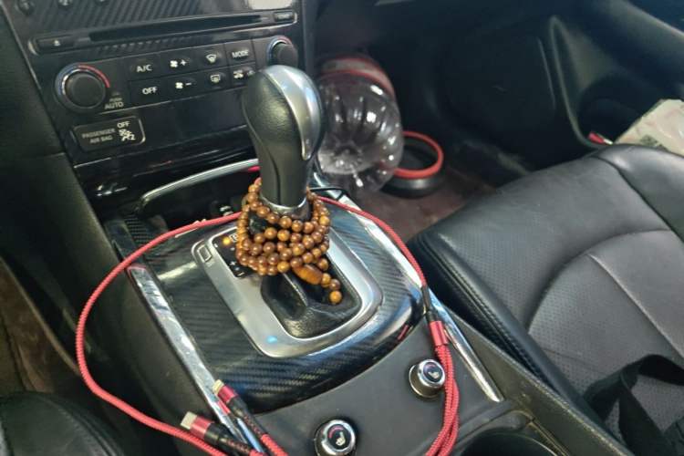 Used Infiniti G Series 2013 G25 Sedan Luxury Sport Edition Gear Lever
