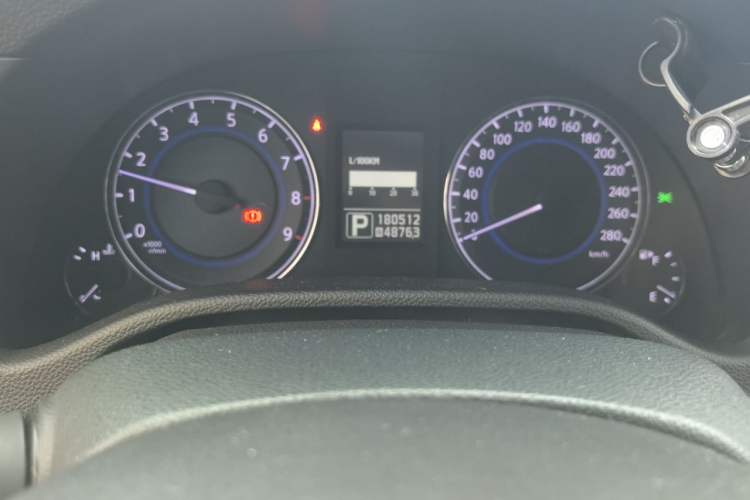Used Infiniti G Series 2013 G25 Sedan Luxury Sport Edition Odometer Close Up