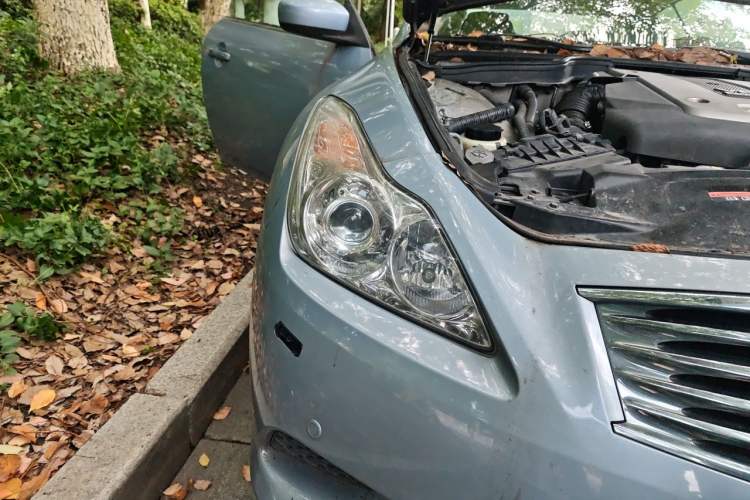 Used Infiniti G Series 2013 G37 Convertible Right Front Headlight