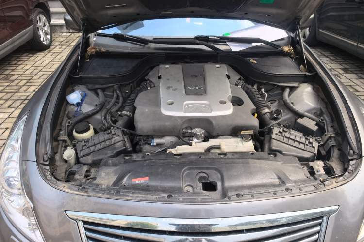 Used Infiniti G Series 2013 G25 Sedan Sport Edition Engine Bay