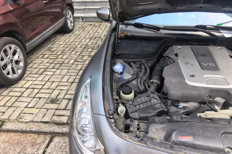 Used Infiniti G Series 2013 G25 Sedan Sport Edition Engine Bay Right
