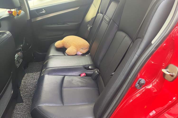 Used Infiniti G Series 2013 G25 Sedan Luxury Sport Edition Left Rear Seat