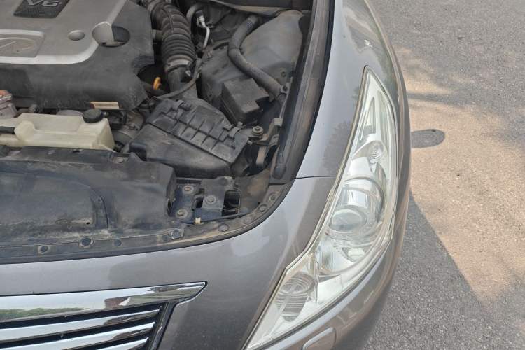 Used Infiniti G Series 2013 G25 Sedan Luxury Sport Edition Engine Bay Left