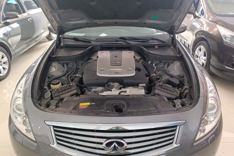Used Infiniti G Series 2013 G25 Sedan Luxury Sport Edition Engine Bay