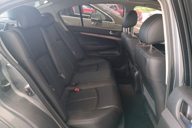 Used Infiniti G Series 2013 G25 Sedan Luxury Sport Edition Right Rear Seat