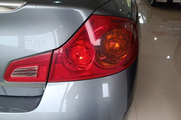Used Infiniti G Series 2013 G25 Sedan Luxury Sport Edition Right Rear Taillight
