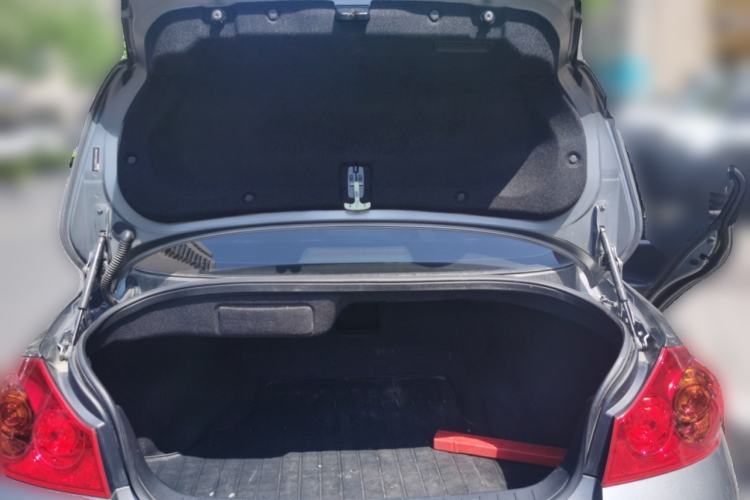 Used Infiniti G Series 2013 G25 Sedan Luxury Sport Edition Trunk