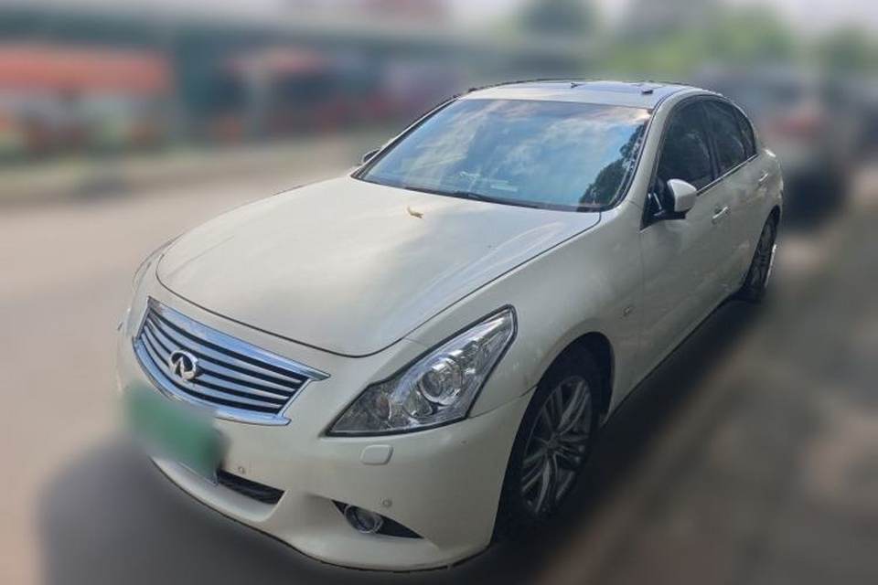 Infiniti G Series 2013