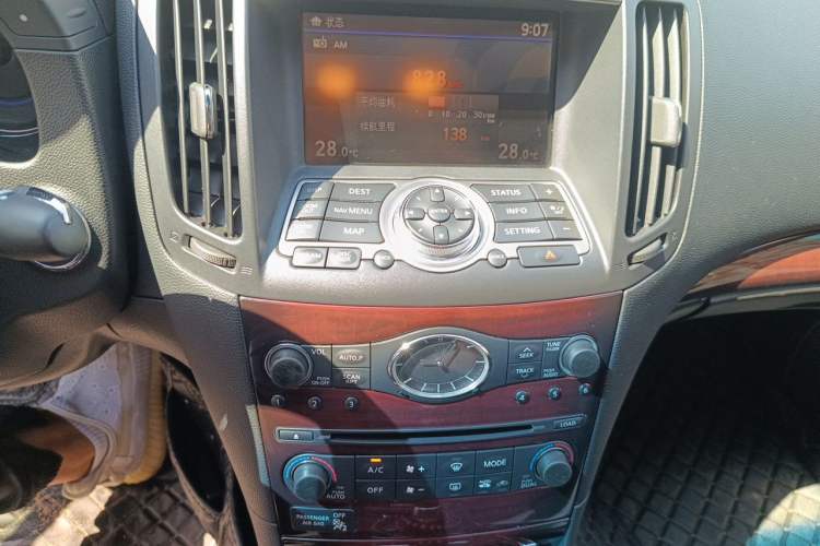 Used Infiniti G Series 2013 G25 Sedan Luxury Sport Edition Audio And AC Panel