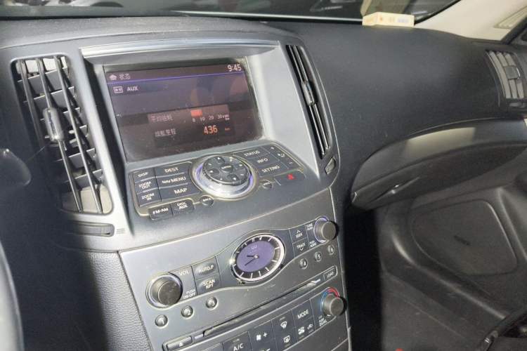 Used Infiniti G Series 2013 G25 Sedan Luxury Sport Edition Audio And AC Panel