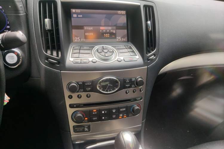 Used Infiniti G Series 2013 G25 Sedan Luxury Sport Edition Audio And AC Panel