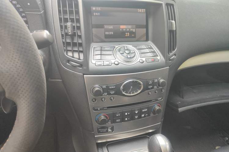 Used Infiniti G Series 2013 G25 Sedan Sport Edition Audio And AC Panel
