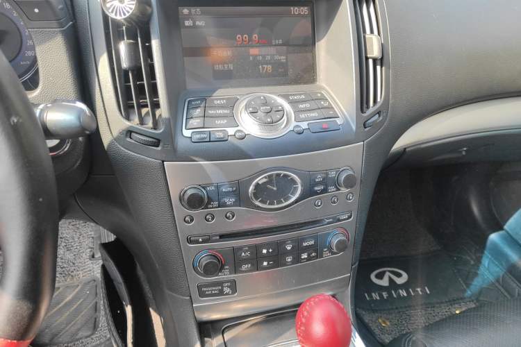 Used Infiniti G Series 2013 G25 Sedan Luxury Sport Edition Audio And AC Panel