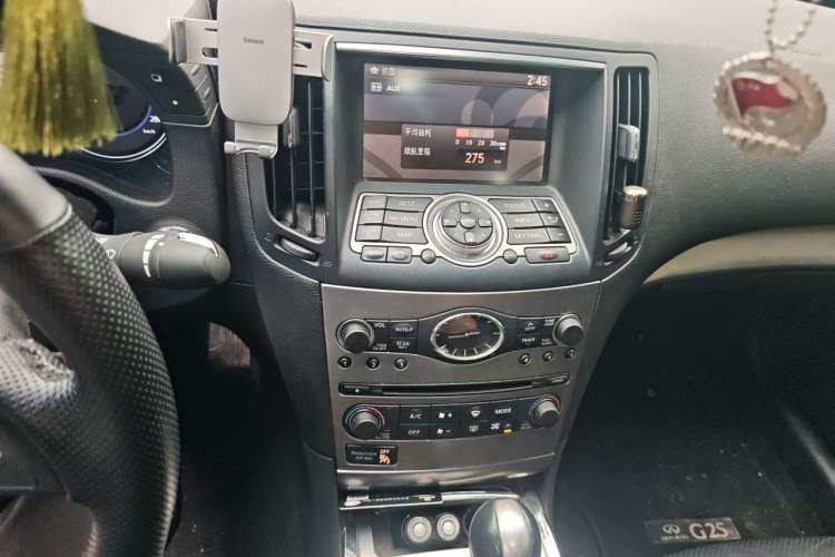 Used Infiniti G Series 2013 G25 Sedan Luxury Sport Edition Audio And AC Panel
