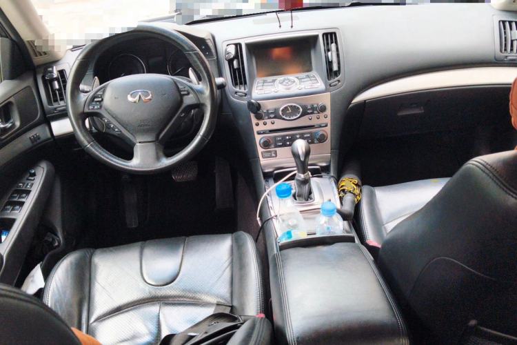 Used Infiniti G Series 2013 G25 Sedan Sport Edition Center Console