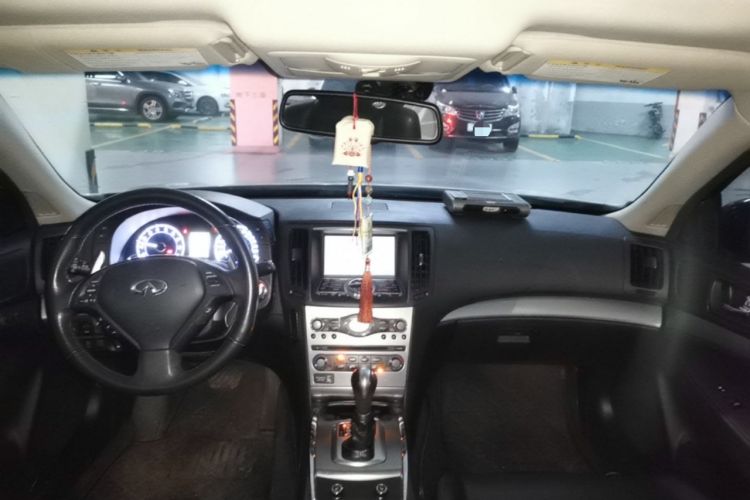 Used Infiniti G Series 2013 G25 Sedan Sport Edition Center Console