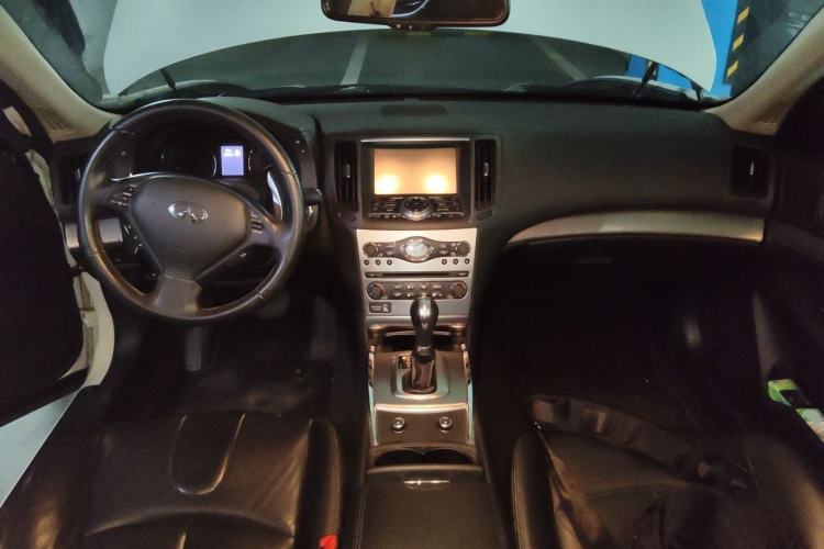 Used Infiniti G Series 2013 G25 Sedan Sport Edition Center Console